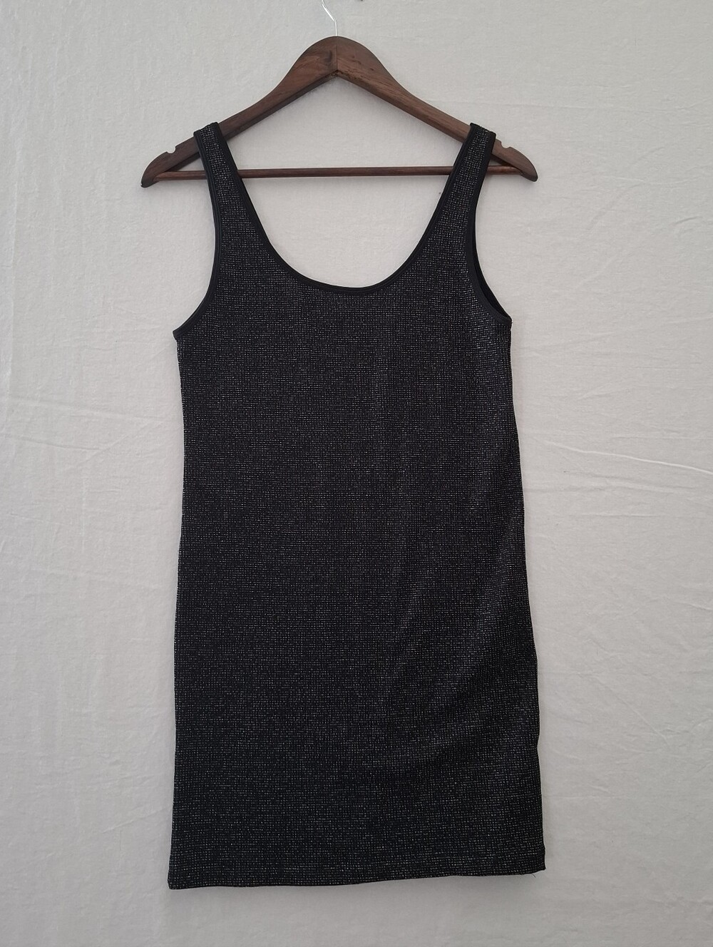 ZARA Trafaluc Women's Glitter Black Tank Dress Scoop Neck Size Large Shimmery